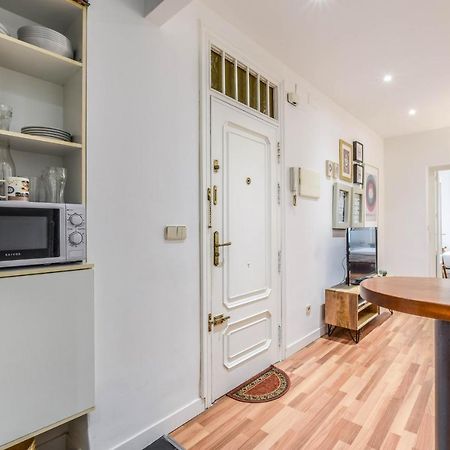 Апартаменти Apartamento Plaza De Lavpies Мадрид Екстер'єр фото