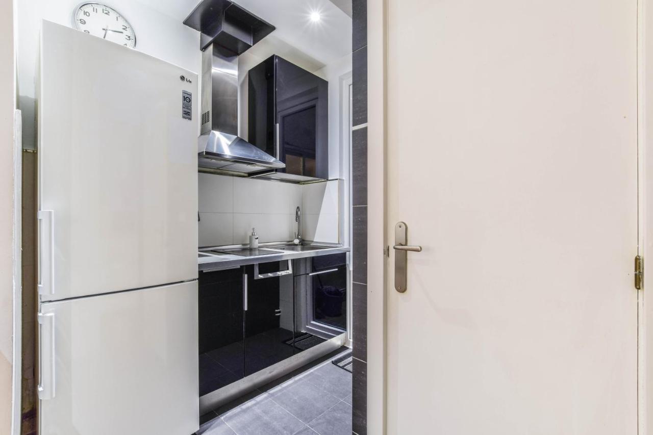Апартаменти Apartamento Plaza De Lavpies Мадрид Екстер'єр фото